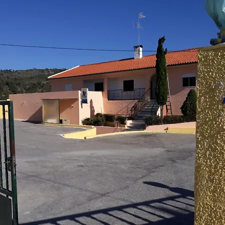 Starview Auberge de jeunesse Pereira (Braganca)